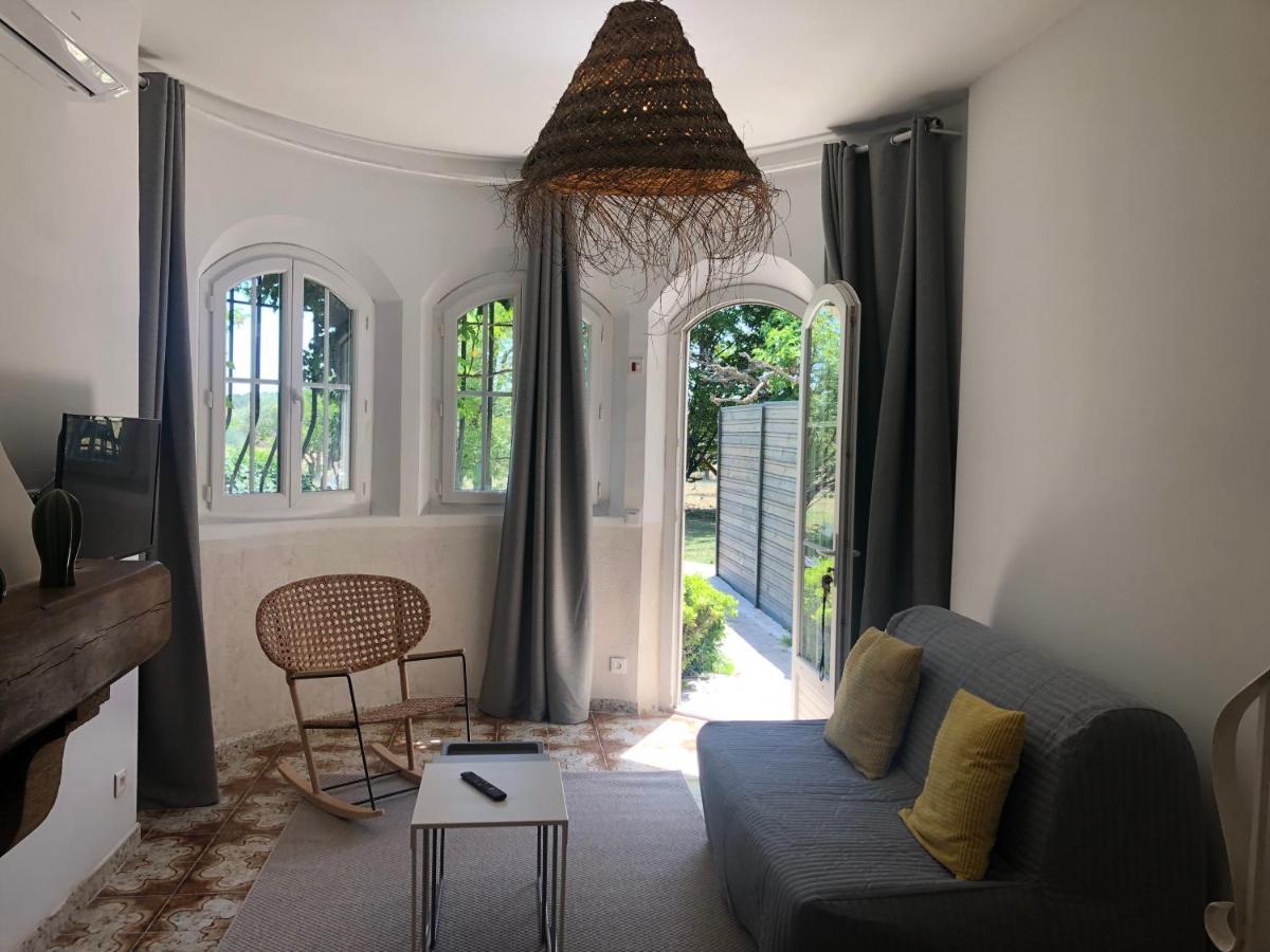 Вилла La Tour- Pigeonnier Provencal - Mas Des Sous Bois Ventabren Экстерьер фото